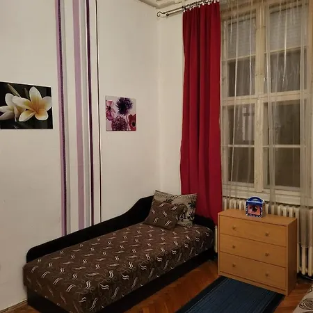 Gr3 Apartman *