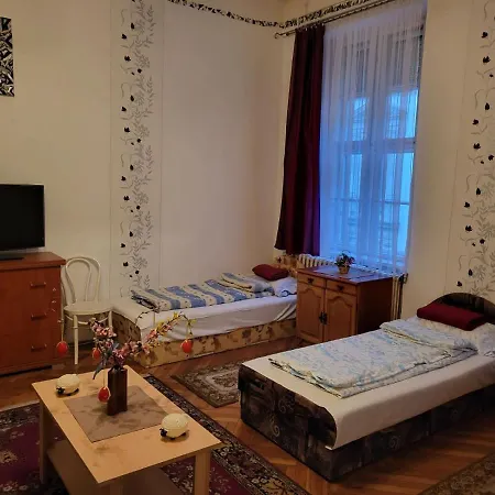 Gr3 * Budapeste